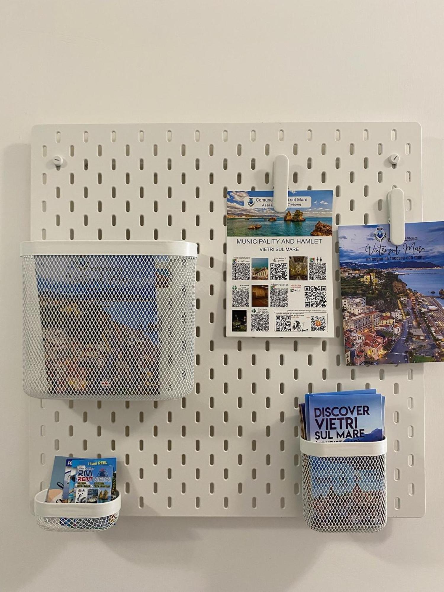 Casa Vacanza: The Wind Rose Vietri エクステリア 写真